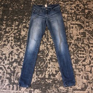 Size 5, skinny jeans!!!